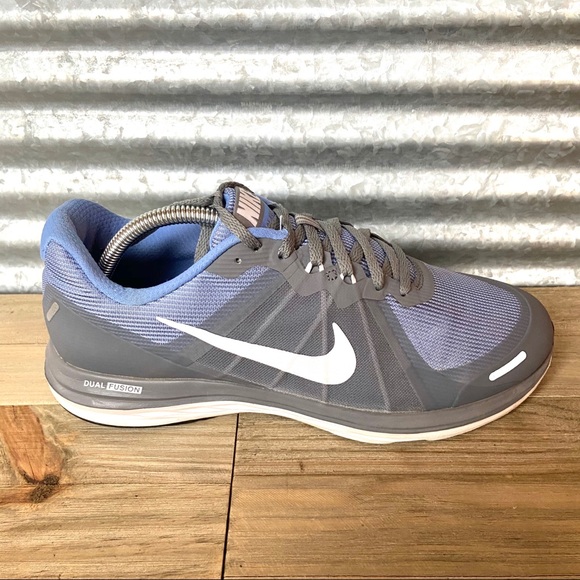 Nike Other - Nike Men’s Blue Dual Fusion Athletic Shoes, EUC